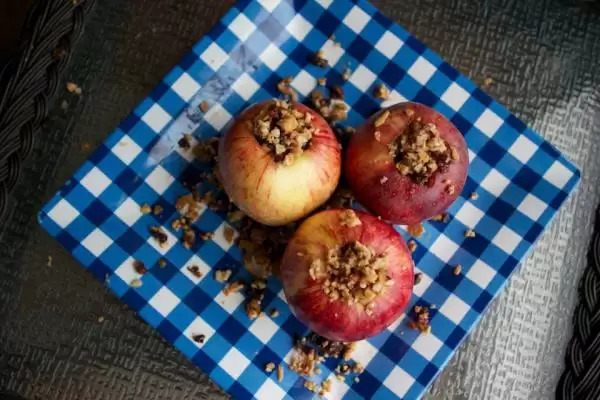 baked_apples_cc_ a_healthier_michigan_th