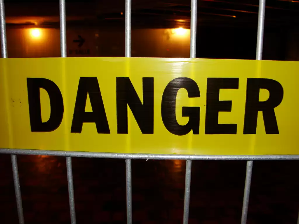 danger_sign--cc--shawn_carpenter.webp