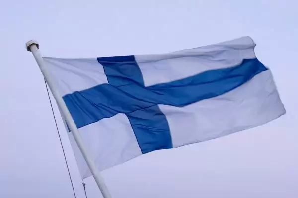 finland_flag--cc--sepi_v_thumb.webp