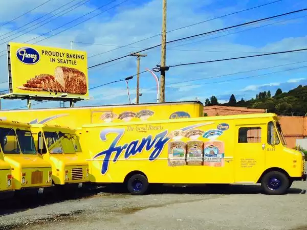 franz_bakery_truck_cc_ mitchell_haindfie