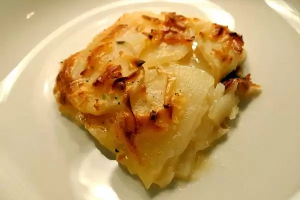 scalloped_potatoes_cc_lori_l_stalteri_th