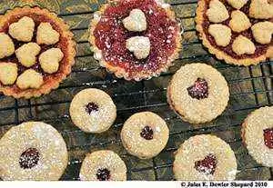 Linzertorte (Gluten-Free)