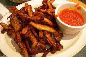 The finished eggplant fries. Photo: CC-LWY The finished eggplant fries. Photo: CC-LWY