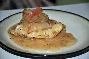 The finished apple cider chicken. Photo: CC--utopiandreaming The finished apple cider chicken. Photo: CC--utopiandreaming