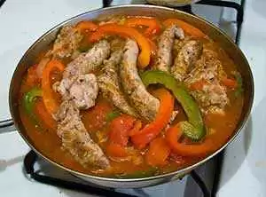 The finished chicken and sausage with peppers. Photo: CC--bobjudge