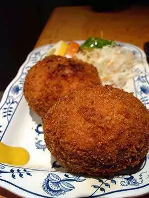 The finished bacon and white bean croquettes. Photo: CC--su-lin