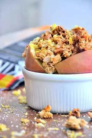 Easy Kid-Friendly Apple Crisp Dessert (Gluten-Free)
