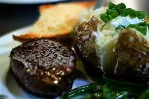 The finished filet mignon. Photo: CC--Maigh