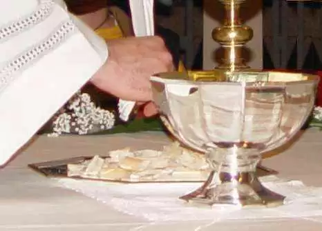 More information about "Catholic Church Votes to Address Gluten-free Communion Issues"