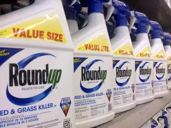 Lawsuit Claims Bob’s Red Mill Ignores RoundUp Pesticide in its Oat Products