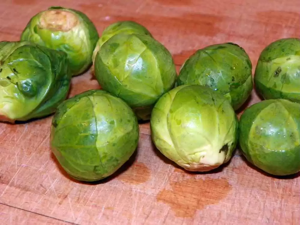 Roasted Brussels Sprouts With Apple and Sunflower Seeds (Gluten-Free) - Image: CC BY-SA 2.0--Peter O'Connor aka anemoneprojectors
