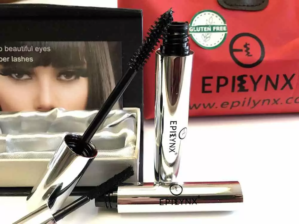 More information about "EpiLynx by Dr. Liia Gluten-Free Moodstruck Extreme 3D Fiber Lashes and Black Mascara"