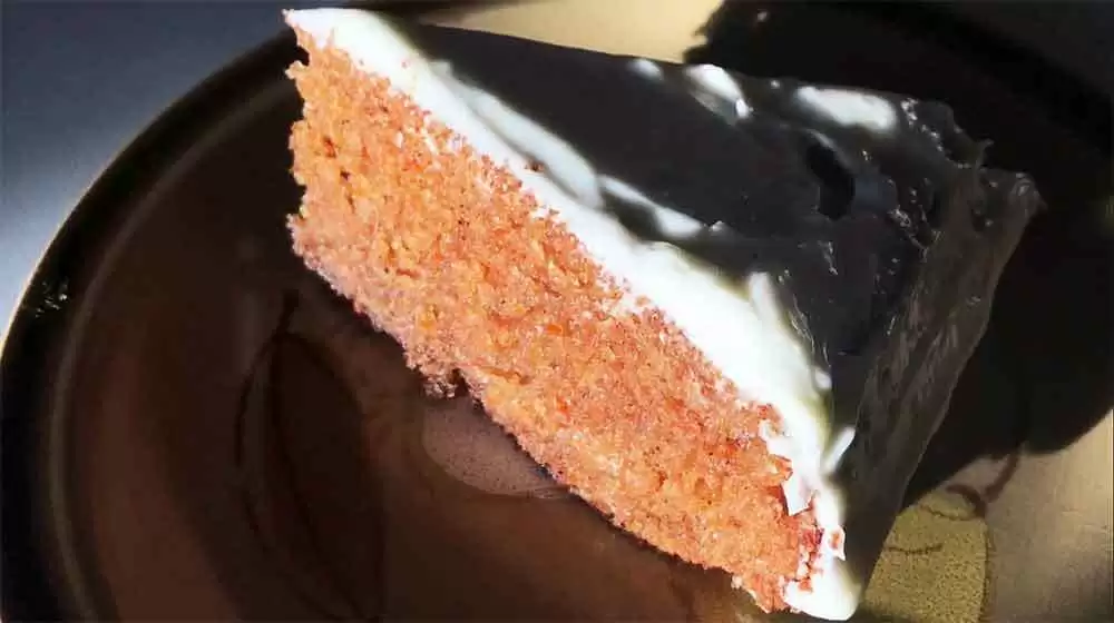 More information about "Mica's Gluten-Free Carrot Cake (Video)"