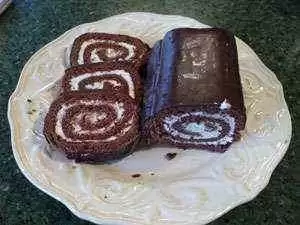 More information about "Shabtai Gourmet's Kosher and Gluten Free Swiss Chocolate Roll"