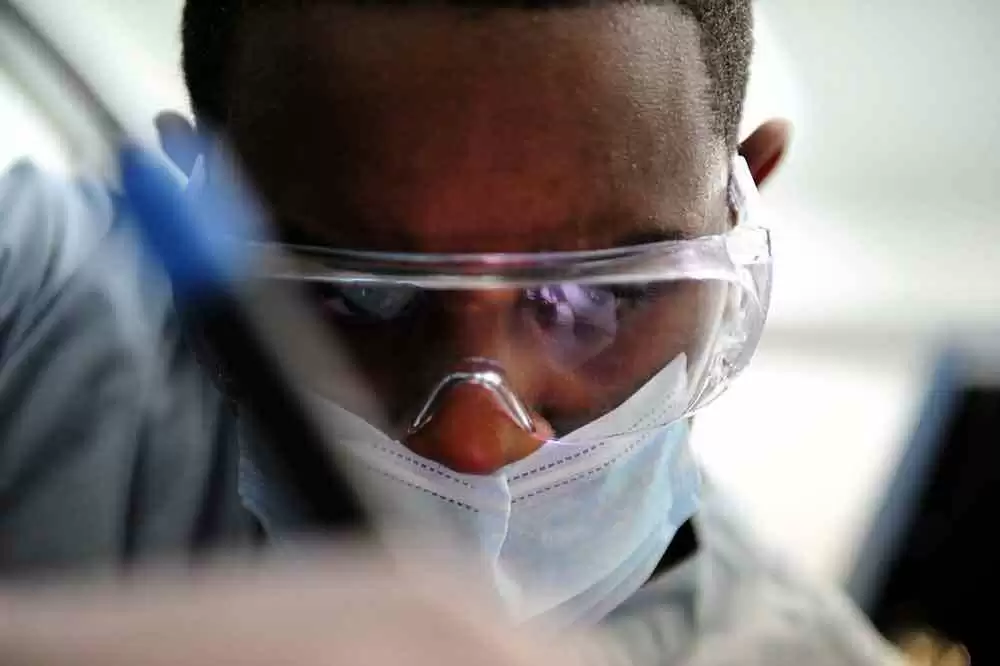 Rates of Dermatitis Herpetiformis within the iCureCeliac Patient-Powered Research Network - Image: CC BY 2.0-- Official USS Theodore Roosevelt (CVN 71)