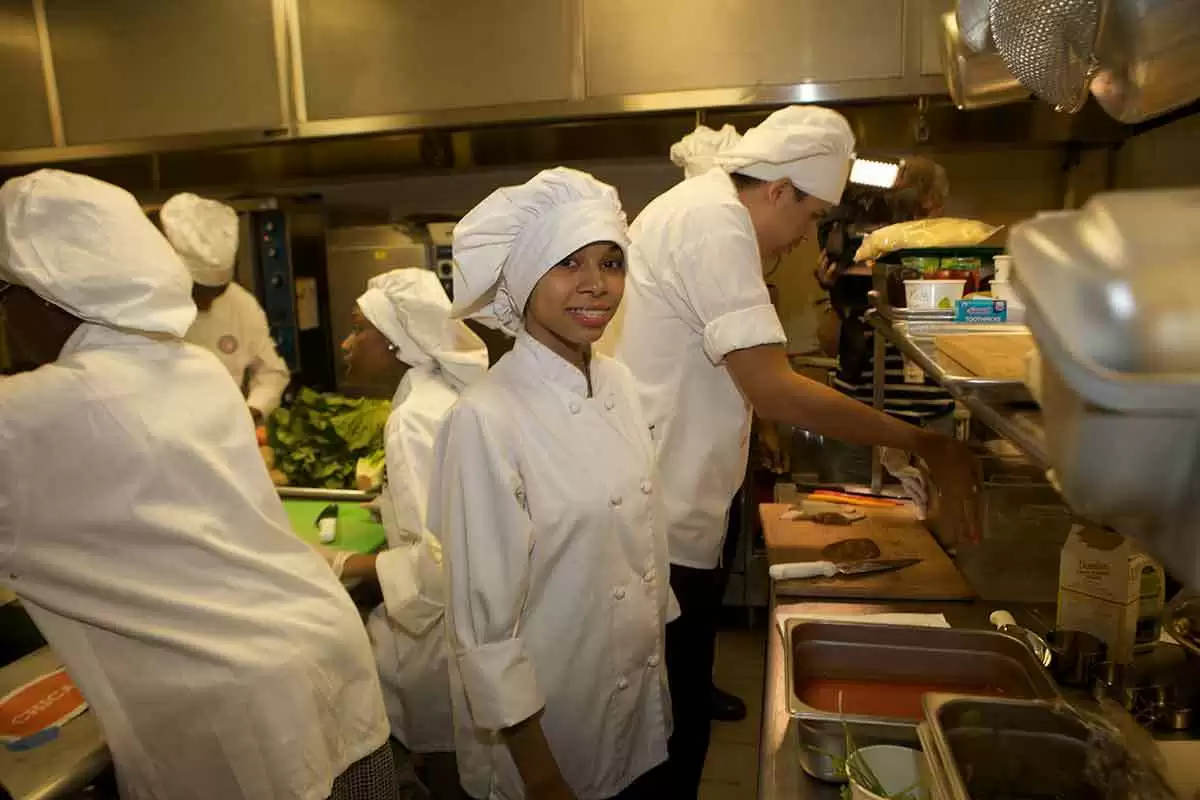 More information about "Tufts Dining Center Goes Totally Nut-Free and Gluten-Free"