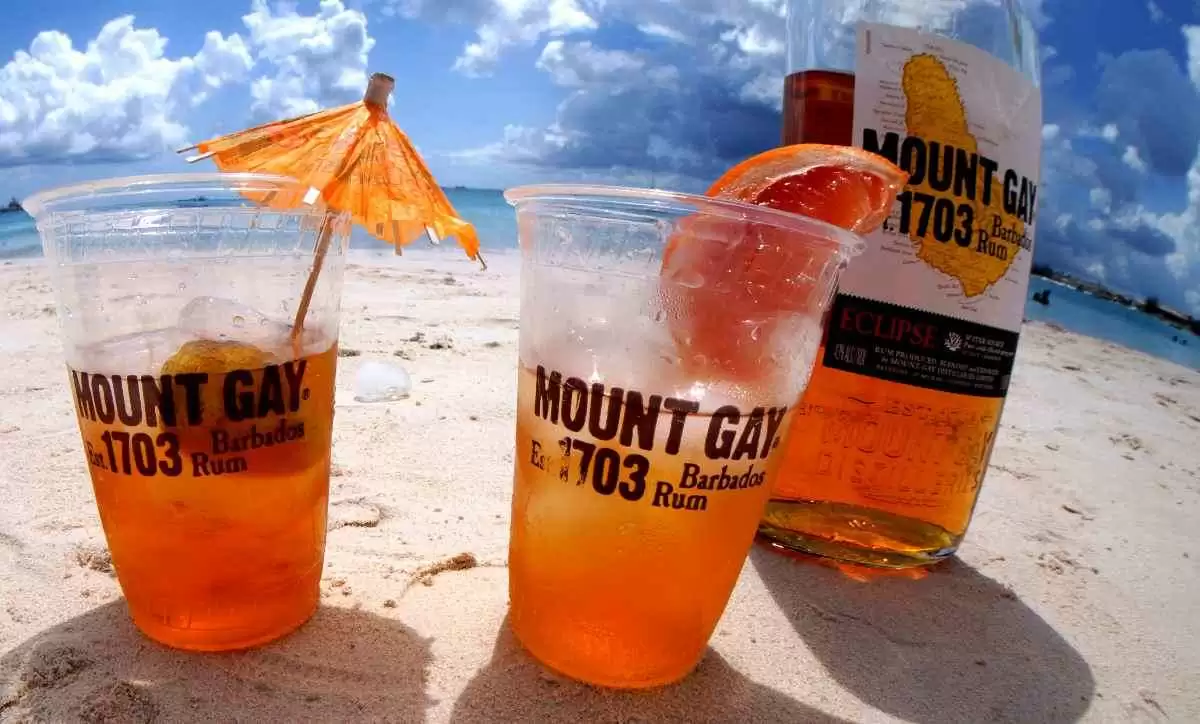 More information about "Six Classic Gluten-Free Winter Cocktails with Mount Gay Rum"