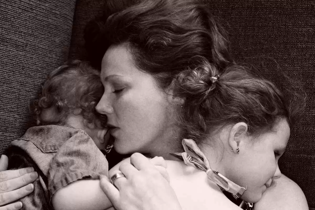 MOM, F.R.C.M. (Fellow of the Royal College of Mothers) - Image: CC BY-SA 2.0--Monkey Mash Button