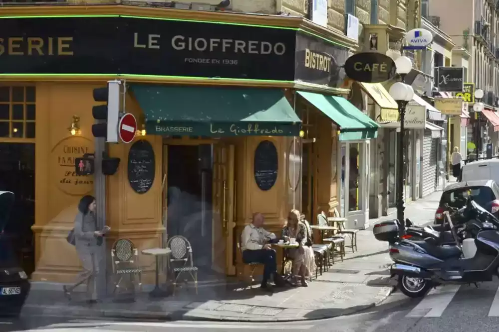 french_bistro_CC--awsheffield.webp