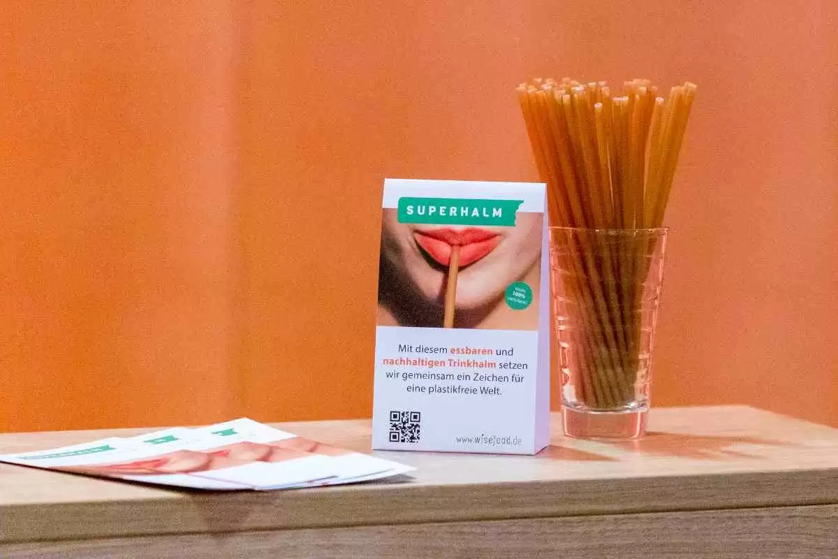 Pasta Straws Can Be a Problem for People with Celiac Disease - Pasta straws to help the environment. Image: CC BY 2.0--verchmarco