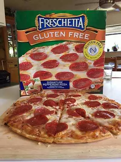 Freschetta Gluten Free Signature Pepperoni Pizza -