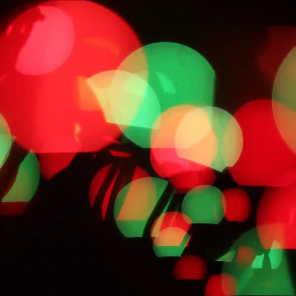 Socializing with Celiac Disease: How to Host or Attend a Christmas Party and Stay Gluten-Free - 3D Bokeh by kevin dooley is licensed under CC BY 2.0.