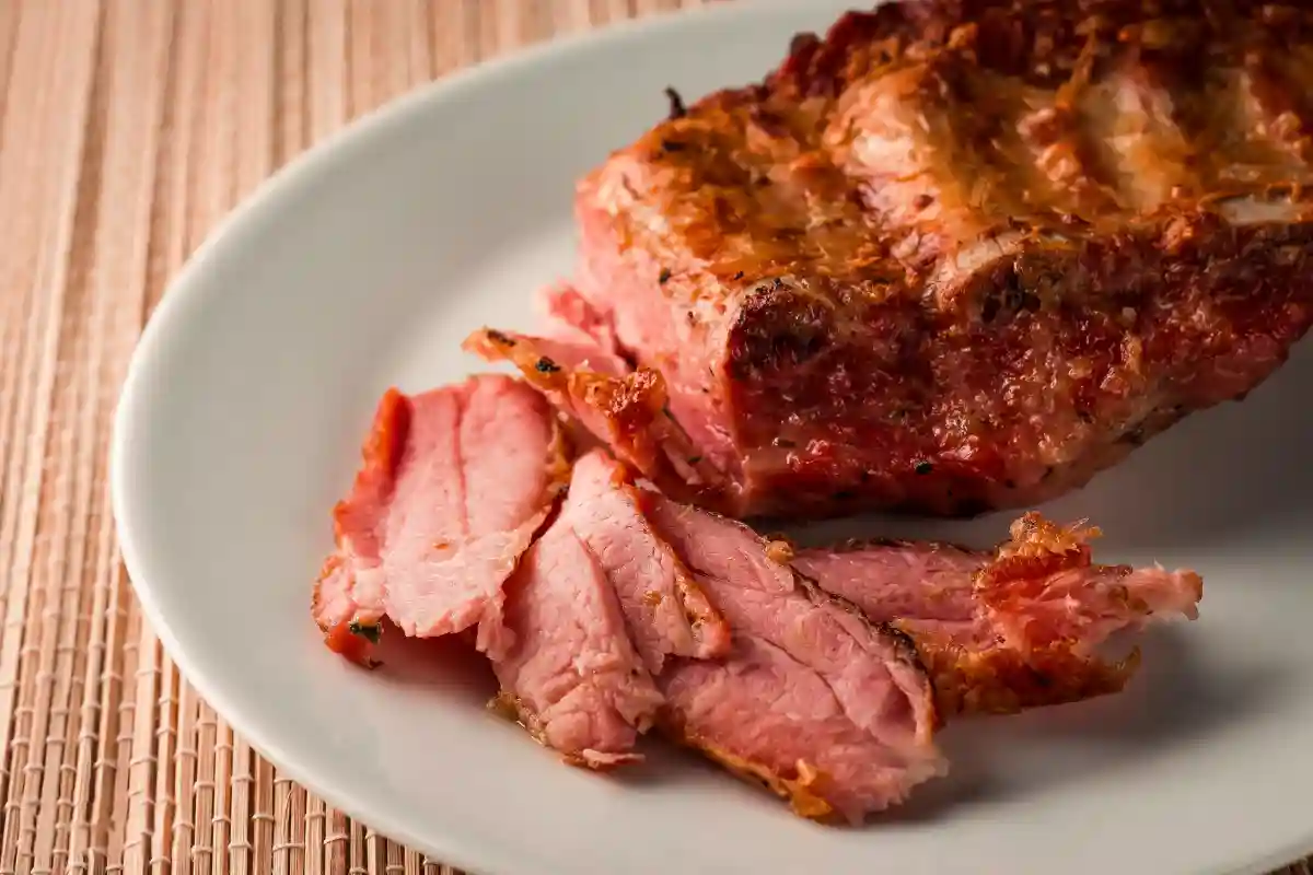 Gluten-Free Pork Rib Roast - Roasted pork ribs. Free food is marked with CC0 1.0.