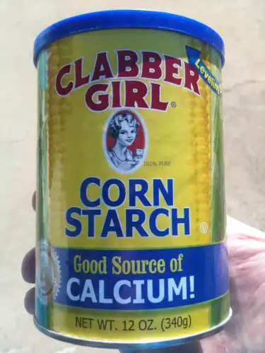Great Gluten-Free Substitutes for Cornstarch - Corn starch: a good source of calcium! by Francis Storr is licensed under CC BY-SA 2.0.