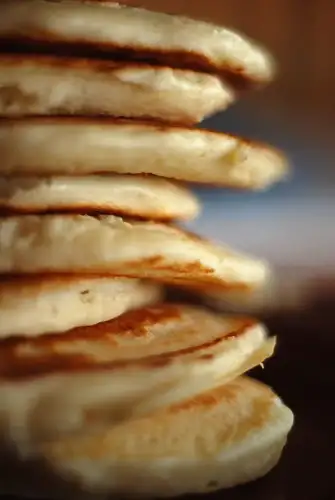 Exploring Gluten-Free Baking: Tips for Perfecting Your Favorite Recipes (+Video)