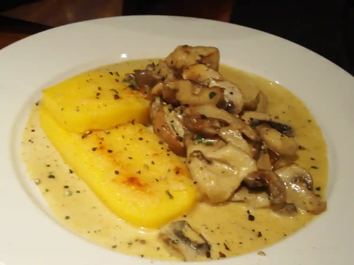 More information about "Creamy Gluten-Free Polenta with Wild Mushroom Ragù"
