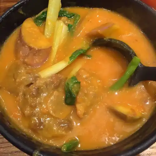 Gluten-Free Kare-Kare (Filipino Peanut Stew)