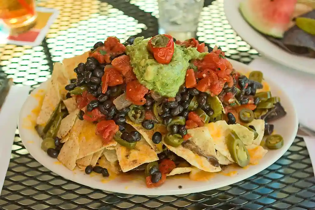More information about "Gluten-Free Nachos with Fresh Pico de Gallo and Avocado Crema"