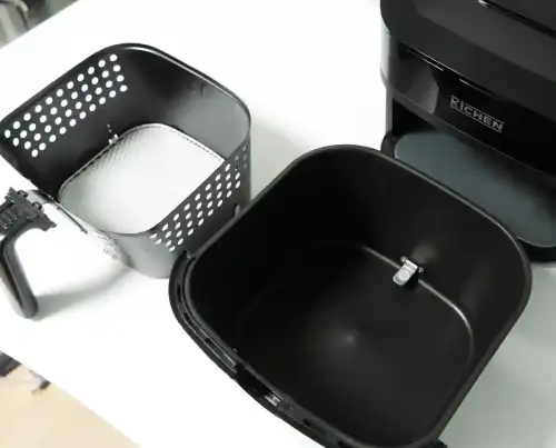 Gluten-Free Air Fryer Recipes: 5 Crispy, Safe Favorites - KICHEN Air Fryer by TheBetterDay is licensed under CC BY-ND 2.0.