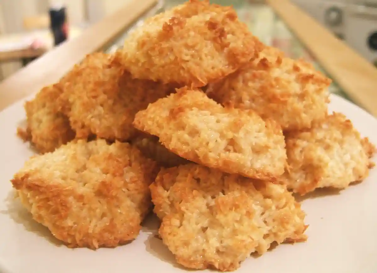 More information about "Coconut Macaroon Sandwiches (Gluten-Free)"