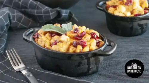 Little Northern Bakehouse: Easy Gluten-free Cranberry Apple Stuffing - Image: Little Northern Bakehouse