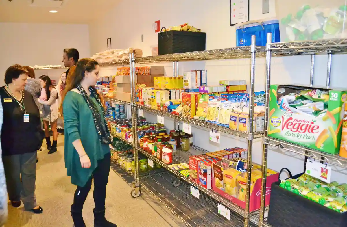 More information about "Why Food Pantries Often Fail People With Celiac Disease — and How Some Are Fixing It"