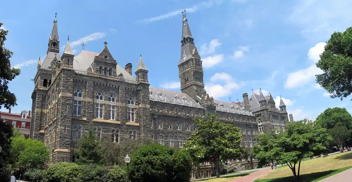 More information about "When Campus Dining Falls Short: What Georgetown's Food Struggles Reveal About Celiac Disease and Dietary Equity (+Video)"
